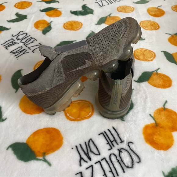 vapormax moc dark stucco